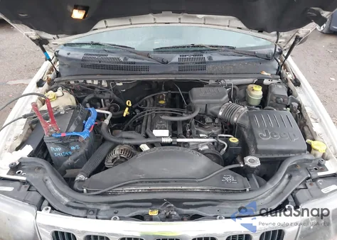 2000 Jeep Grand Cherokee Laredo z USA, uszkodzony, nr VIN 1J4G248S2YC339997